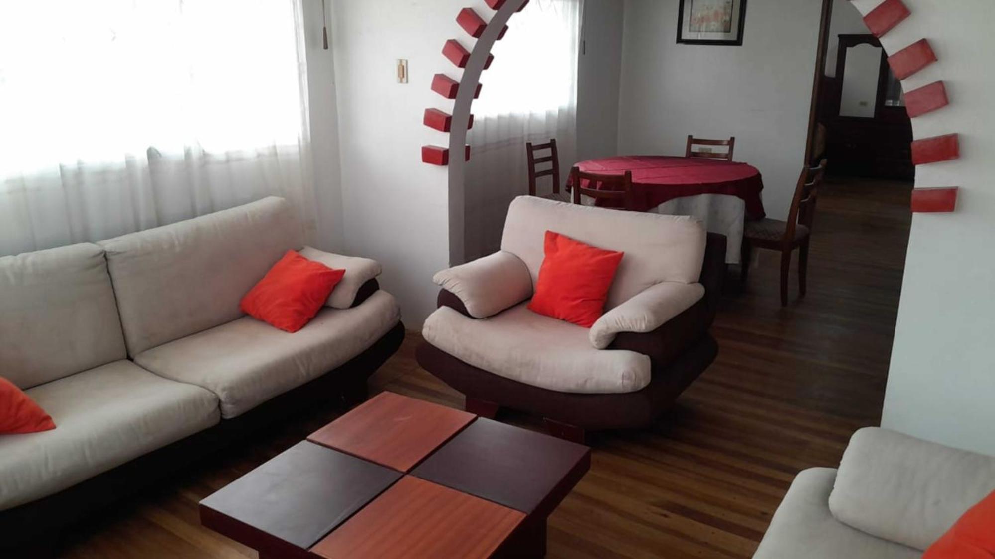Dulce Departamento Familiar La Pradera Apartman Loja Kültér fotó